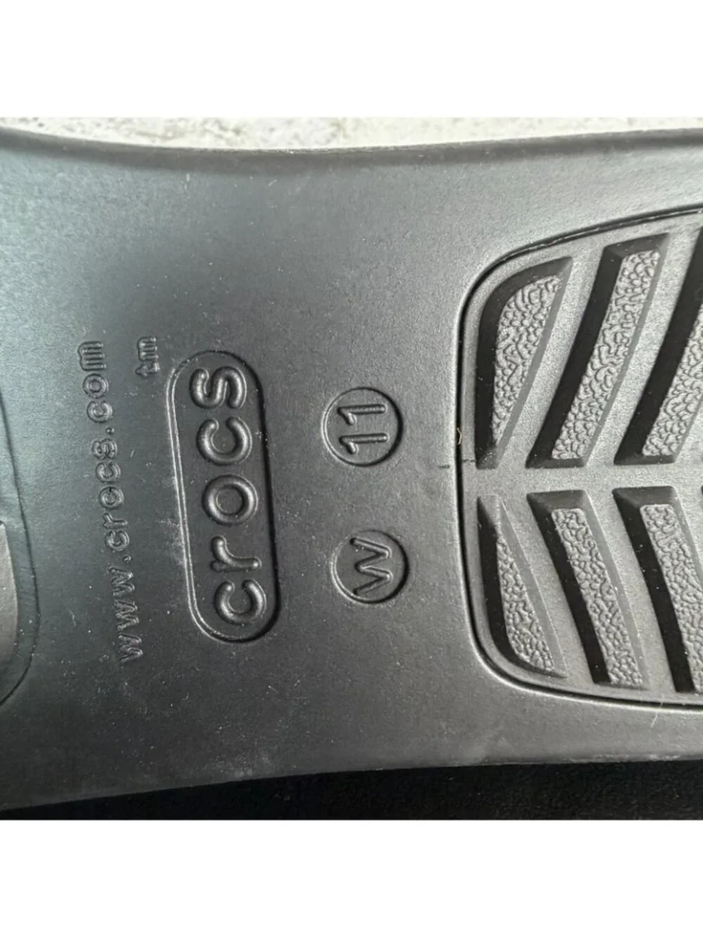 CROCS new tags